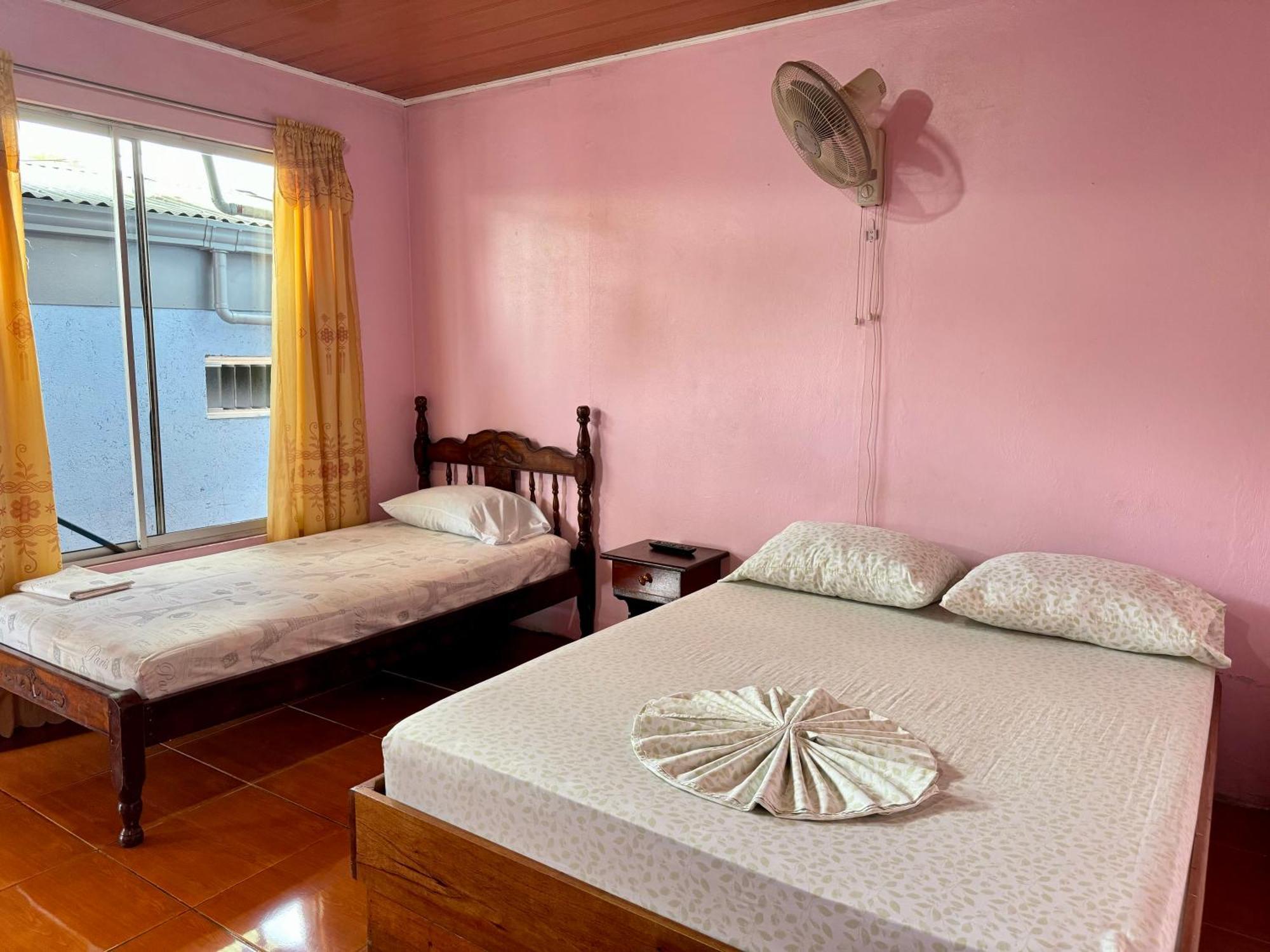 Cabinas Las Palmas Del Sol La Fortuna Exterior foto