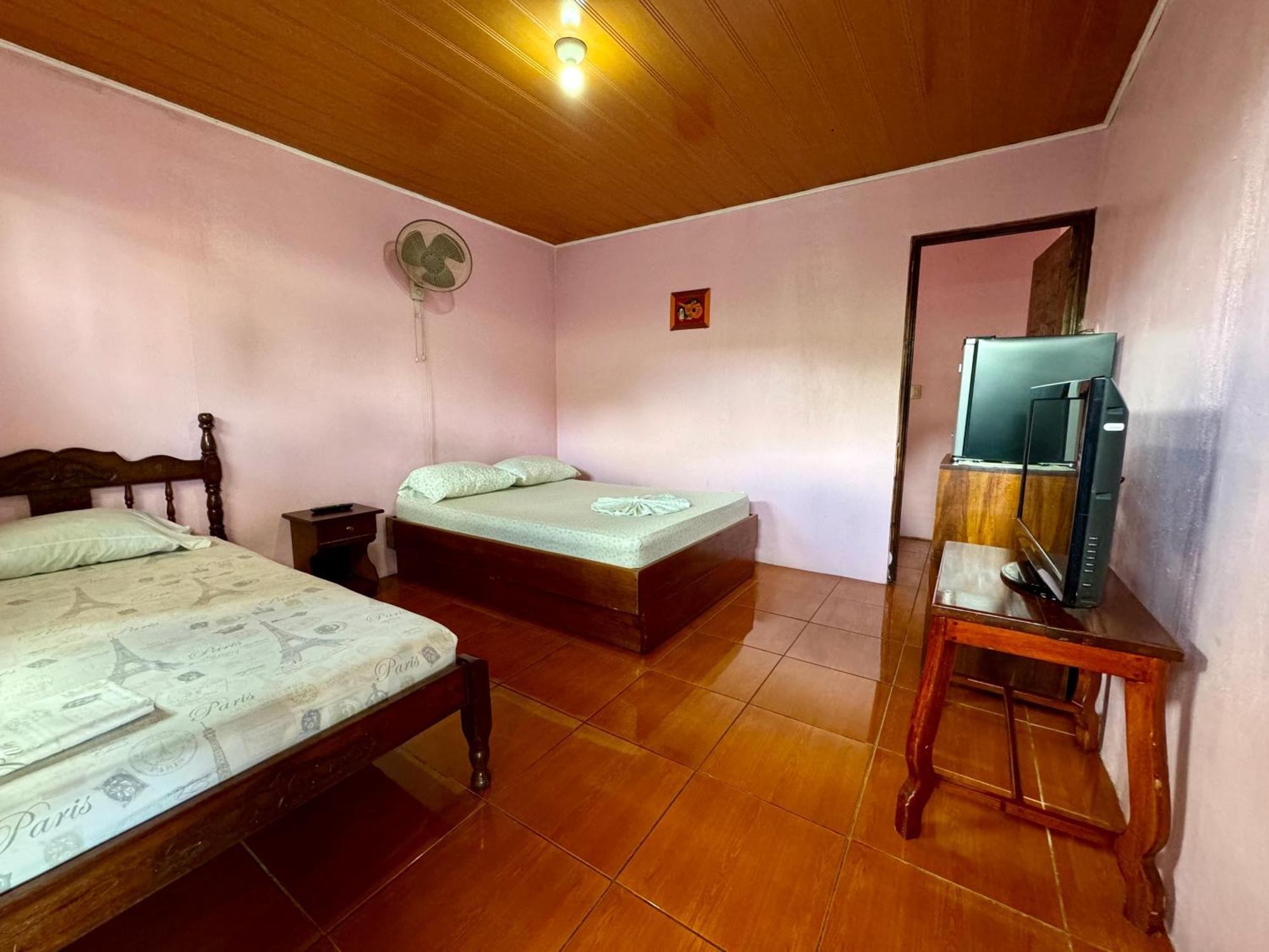Cabinas Las Palmas Del Sol La Fortuna Exterior foto